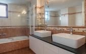 Туры в отель Villa Camellia Туры в отель Villa Camellia