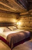 Туры в отель La Mourra Chalet Туры в отель La Mourra Chalet