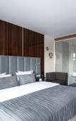 Туры в отель V Hotel & Rooftop Lounge Туры в отель V Hotel & Rooftop Lounge