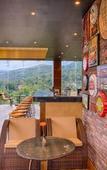 Туры в отель The Golden Crown Hotel Туры в отель The Golden Crown Hotel