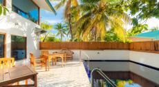Biosphere by Hawks Hotels Kamadhoo Baa Atoll 3*