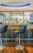 Туры в отель Earl's Regent Hotel Туры в отель Earl's Regent Hotel
