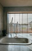 Туры в отель Concrete Retreat Туры в отель Concrete Retreat