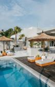 Туры в отель Concrete Retreat Туры в отель Concrete Retreat