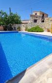 Туры в отель Skarinou's Landhouse Poolside Apartment Туры в отель Skarinou's Landhouse Poolside Apartment