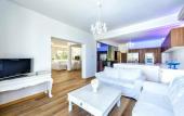 Туры в отель Villa Sea Breeze Туры в отель Villa Sea Breeze