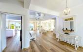 Туры в отель Villa Sea Breeze Туры в отель Villa Sea Breeze