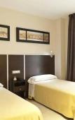 Туры в отель Hostal Avenida Barajas Туры в отель Hostal Avenida Barajas