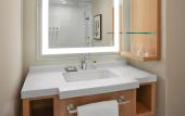Туры в отель Delta Hotels by Marriott Calgary Airport In-Terminal Туры в отель Delta Hotels by Marriott Calgary Airport In-Terminal