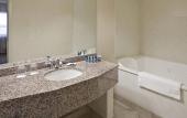 Туры в отель Delta Hotels by Marriott Calgary Airport In-Terminal Туры в отель Delta Hotels by Marriott Calgary Airport In-Terminal