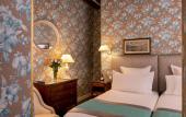 Туры в отель Relais Hotel Du Vieux Paris Туры в отель Relais Hotel Du Vieux Paris