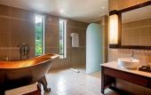 Туры в отель DoubleTree by Hilton Seychelles - Allamanda Resort & Spa Туры в отель DoubleTree by Hilton Seychelles - Allamanda Resort & Spa