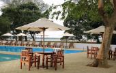 Туры в отель The Lakeside Hotel at Nuwarawewa Туры в отель The Lakeside Hotel at Nuwarawewa