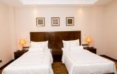 Туры в отель The Golden Ridge Hotel Туры в отель The Golden Ridge Hotel