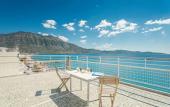 Туры в отель Seafront Penthouse LEO Туры в отель Seafront Penthouse LEO
