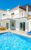 Туры в отель Villa Zenon Large Private Pool Walk to Beach Sea Views A C Wifi Car Not Required - 2222 Туры в отель Villa Zenon Large Private Pool Walk to Beach Sea Views A C Wifi Car Not Required - 2222