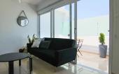 Туры в отель Phaedrus Living: Seaside Luxury Flat Lighthouse 62 Туры в отель Phaedrus Living: Seaside Luxury Flat Lighthouse 62
