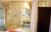 Туры в отель La Clochette Туры в отель La Clochette