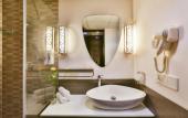 Туры в отель T24 Residency Mumbai International Airport Hotel Туры в отель T24 Residency Mumbai International Airport Hotel