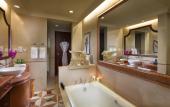 Туры в отель Hotel Indigo Shenzhen Overseas Chinese Town by IHG Туры в отель Hotel Indigo Shenzhen Overseas Chinese Town by IHG