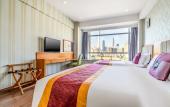 Туры в отель Guangzhou Royal Garden Hotel Туры в отель Guangzhou Royal Garden Hotel