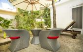 Туры в отель Esprit Libre Restaurant and Guest House Туры в отель Esprit Libre Restaurant and Guest House