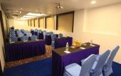 Туры в отель La Woods Hotel Туры в отель La Woods Hotel