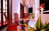 Туры в отель Hotel White House Туры в отель Hotel White House