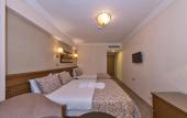 Туры в отель Hotel Aria Gajayana Malang Туры в отель Hotel Aria Gajayana Malang