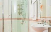 Туры в отель Royal Castle Hotel Туры в отель Royal Castle Hotel