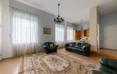 Туры в отель SPb Rentals Malaya Konyushennaya Apartments Туры в отель SPb Rentals Malaya Konyushennaya Apartments