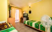 Туры в отель Yug Guest House Туры в отель Yug Guest House