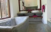 Туры в отель Villa Karamoja Туры в отель Villa Karamoja