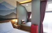 Туры в отель The Qube Fifty Hotel Туры в отель The Qube Fifty Hotel