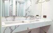 Туры в отель YakThai Poshtel Туры в отель YakThai Poshtel