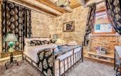 Туры в отель Historic Plaza Varos Split Туры в отель Historic Plaza Varos Split