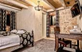 Туры в отель Historic Plaza Varos Split Туры в отель Historic Plaza Varos Split