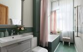 Туры в отель Minin Apartments s vidom na Kazanskiy sobor 120 kv.m. Apartments Туры в отель Minin Apartments s vidom na Kazanskiy sobor 120 kv.m. Apartments