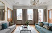 Туры в отель Minin Apartments s vidom na Kazanskiy sobor 120 kv.m. Apartments Туры в отель Minin Apartments s vidom na Kazanskiy sobor 120 kv.m. Apartments