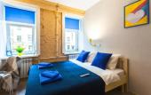 Туры в отель Gosti Lyubyat U Tavricheskogo Sada Apartamenti Туры в отель Gosti Lyubyat U Tavricheskogo Sada Apartamenti