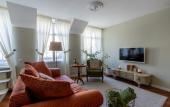 Туры в отель Mansarda s terrasoy v tsentre Saint Petersburg Apartments Туры в отель Mansarda s terrasoy v tsentre Saint Petersburg Apartments