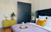 Туры в отель Minin Apartments s vidom na Aleksandrinskiy Teatr 130 kv.m. Apartments Туры в отель Minin Apartments s vidom na Aleksandrinskiy Teatr 130 kv.m. Apartments