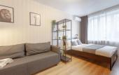 Туры в отель Na Ulitse Artsybushevskaya 45 Apartments Туры в отель Na Ulitse Artsybushevskaya 45 Apartments
