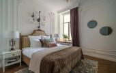 Туры в отель D Apartments on Malaya Morskaya Street Туры в отель D Apartments on Malaya Morskaya Street