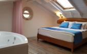 Туры в отель Alacat? Otel Rebetiko Туры в отель Alacat? Otel Rebetiko