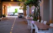 Туры в отель De La Charis Hotel by Waringin Hospitality Туры в отель De La Charis Hotel by Waringin Hospitality