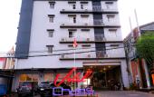 Туры в отель De La Charis Hotel by Waringin Hospitality Туры в отель De La Charis Hotel by Waringin Hospitality
