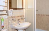 Туры в отель Emigrant Guest House Туры в отель Emigrant Guest House