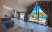 Туры в отель Bliss Loft Туры в отель Bliss Loft