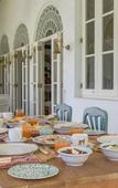 Туры в отель Breathtaking Villa In 02 Acres Of Tropical Walled-in Gardens Туры в отель Breathtaking Villa In 02 Acres Of Tropical Walled-in Gardens